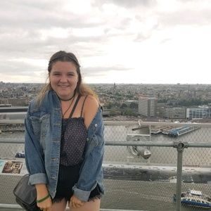 Meet your Posher, Katie